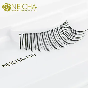 Falsche Streifen-Wimpern