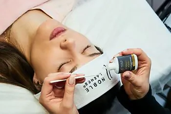 Harrband aus Frottee von Noble Lashes