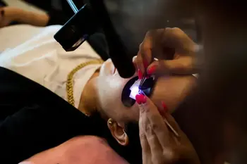 UV-Lampe für Wimpernverlängerung – Schwarz