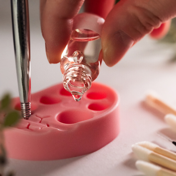 Multifunktionale Silikonpalette HERZ für Augenbrauenlaminierung und Wimpernlifting