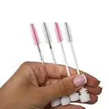 Wimpernbürste in Schutzhülle 3