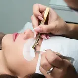 przedłużanie rzęs pęsetą Gold Pro Noble