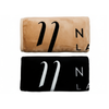 Decke mit Logo von Noble Lashes