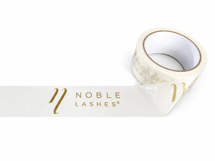 Verpackungsband mit Noble Lashes Logo