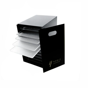 Schwarze Lash Box von Noble Lashes 2.0