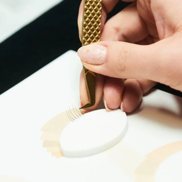 Übungsblätter für Wimpernverlängerung